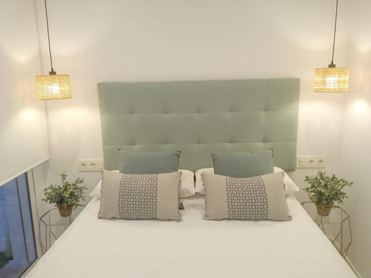 Carreteria, Central, Cosy With An Andalusian Patio Малага Екстериор снимка