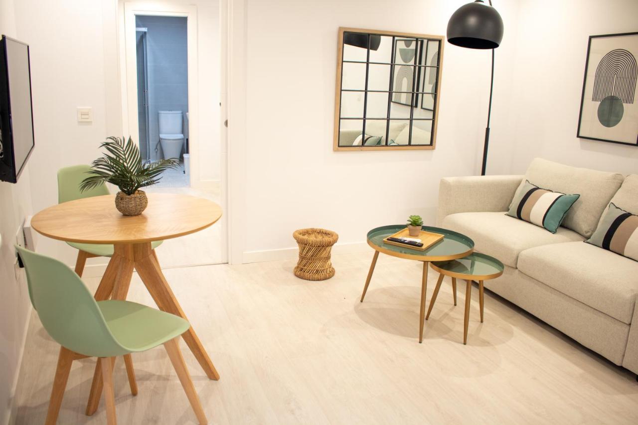 Carreteria, Central, Cosy With An Andalusian Patio Малага Екстериор снимка